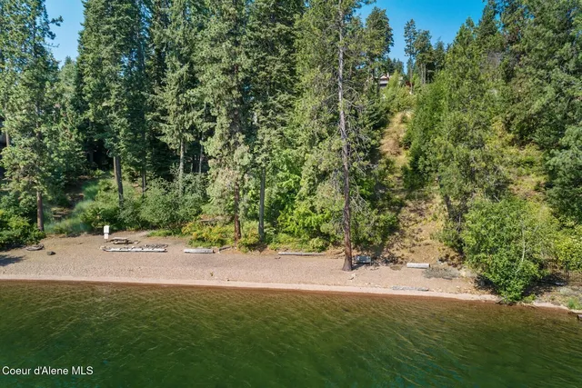 $5,100,000 | 4520 South Threemile Point Road, Coeur D'Alene, ID 83814