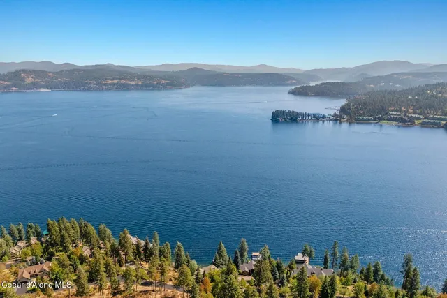 $5,100,000 | 4520 South Threemile Point Road, Coeur D'Alene, ID 83814