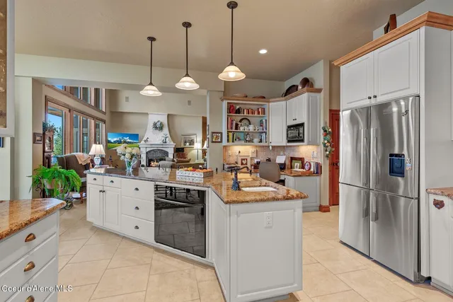 $5,100,000 | 4520 South Threemile Point Road, Coeur D'Alene, ID 83814