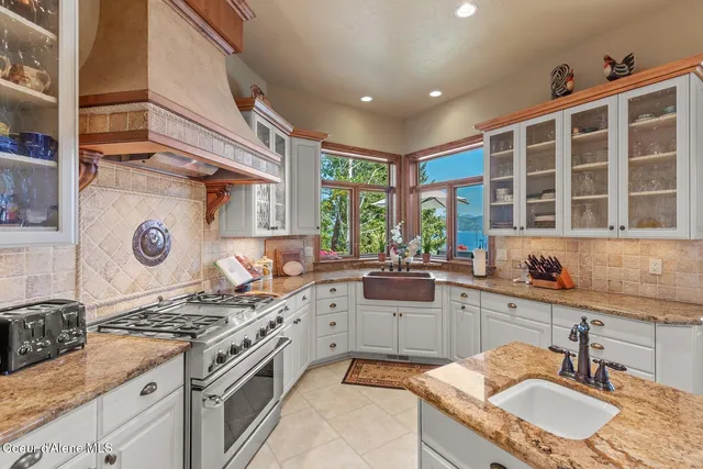 $5,100,000 | 4520 South Threemile Point Road, Coeur D'Alene, ID 83814