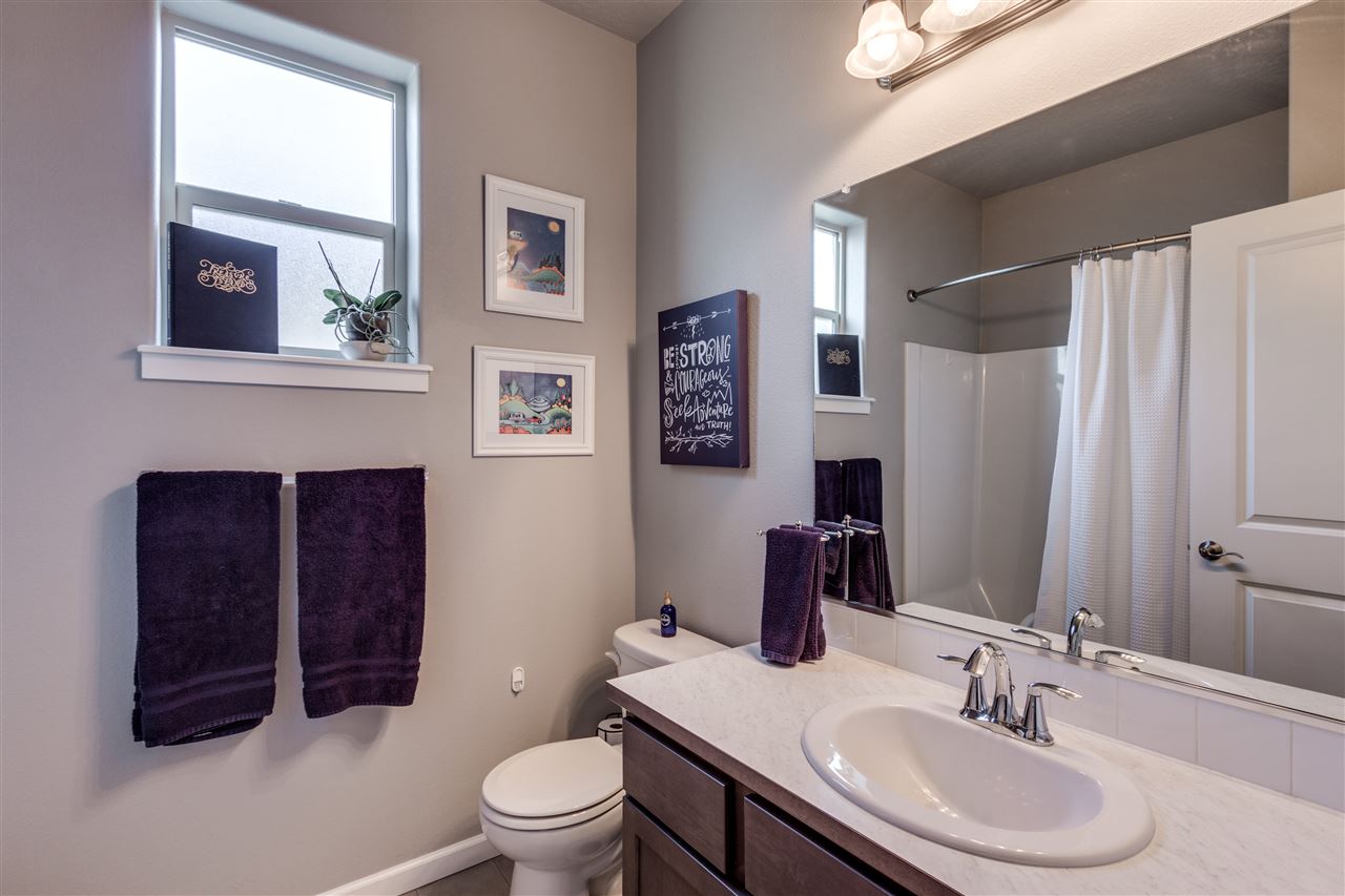 2814 Sunset View Lane Spokane, WA 99208 - Photo 14 of 20 Gallery Image 14