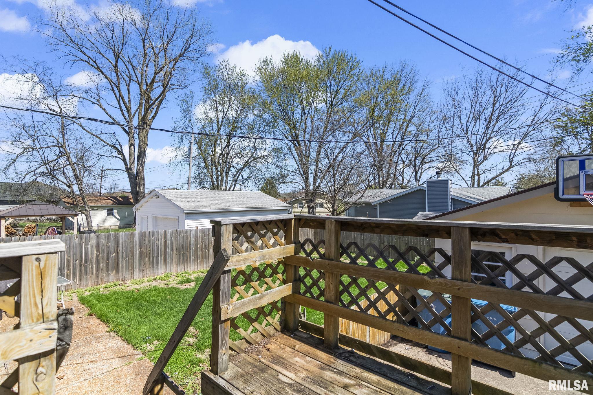 328 Parkview Drive Rochester, IL 62563 - Photo 33 of 40