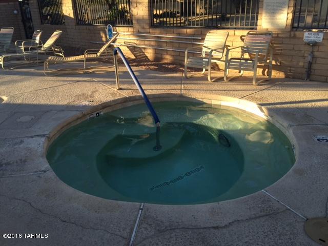 3432 North Eagle Road Tucson, AZ 85750 - Photo 24 of 26 Gallery Image 24