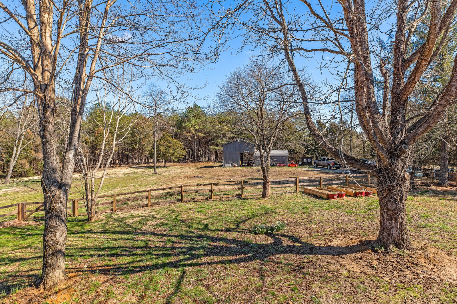 2089 White Bluff Road Burns, TN 37029 - Photo 41 of 49 Gallery Image 41