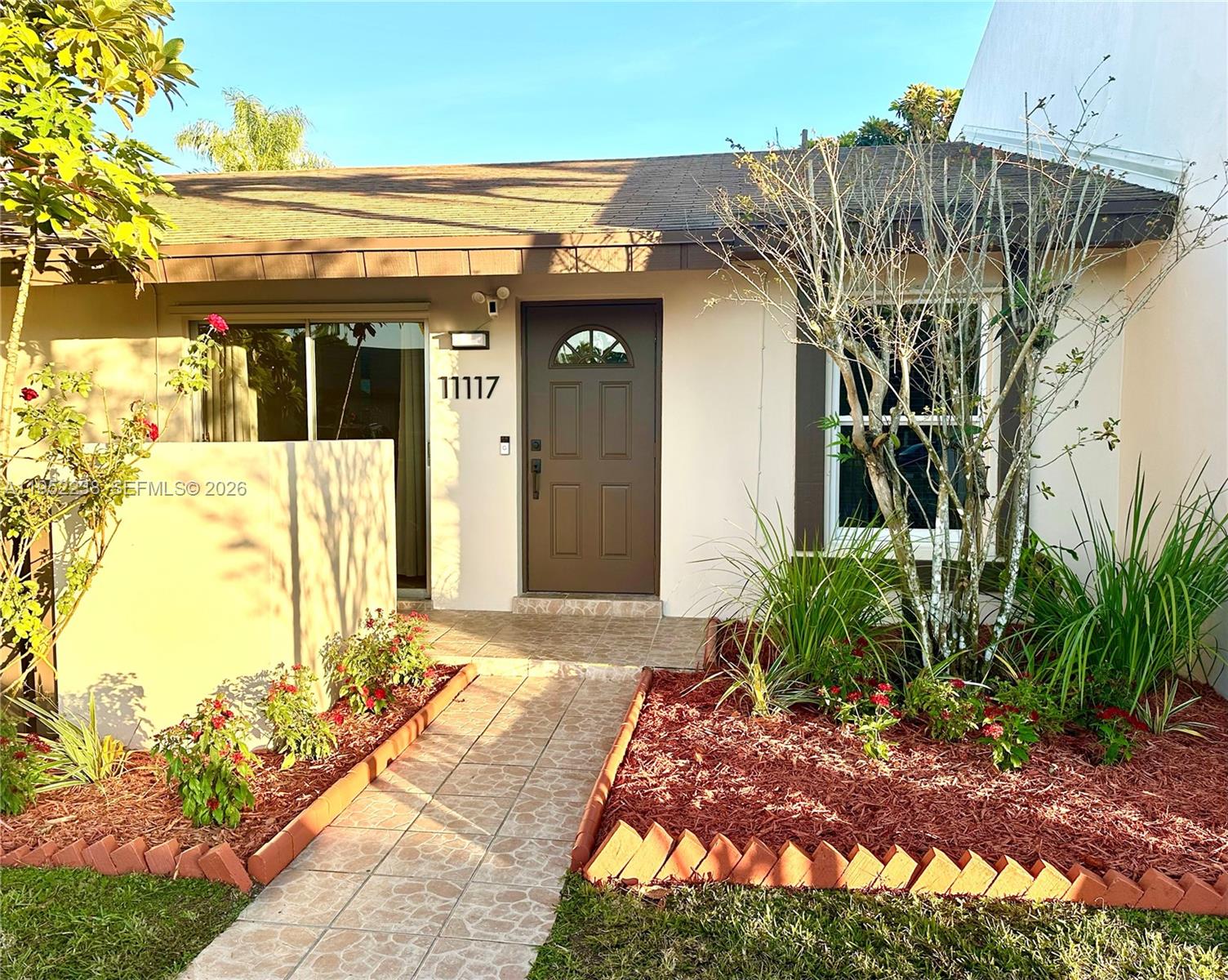 a view of a front door of the house