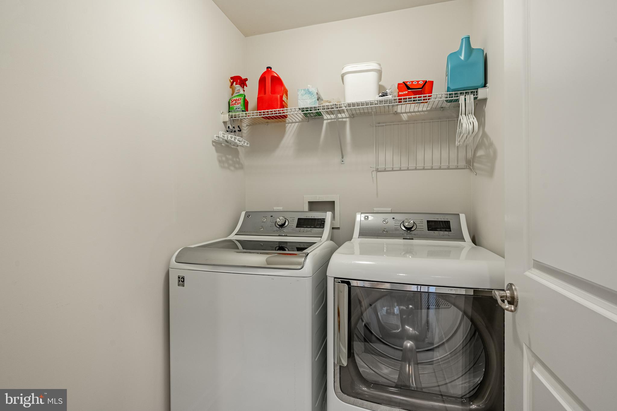 408 Atwater Drive Malvern, PA 19355 - Photo 27 of 49 a utility room with dryer and washer