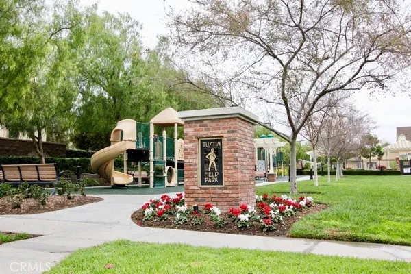 $4,250 | 376 Aviator Lane South, Tustin, CA 92782