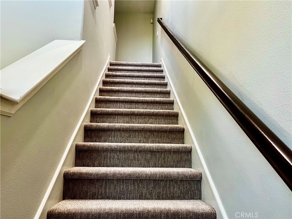 376 Aviator Lane South Tustin, CA 92782 - Photo 6 of 19 a view of entryway