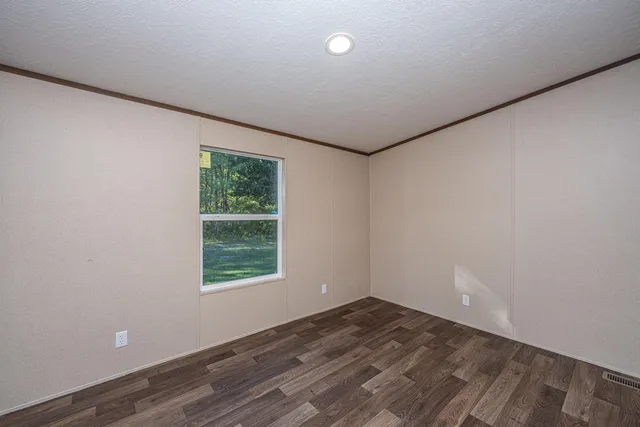 $263,999 | 320 Bedford Road, Cross, SC 29436