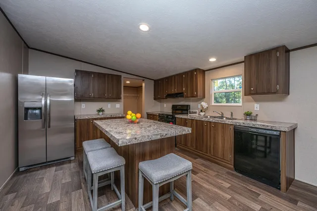 $263,999 | 320 Bedford Road, Cross, SC 29436