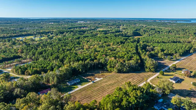 $263,999 | 320 Bedford Road, Cross, SC 29436