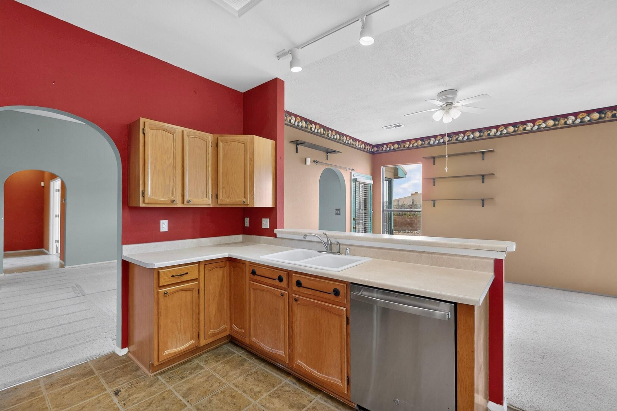 4910 La Nuez Court Southeast Rio Rancho, NM 87124 - Photo 4 of 31 Gallery Image 4