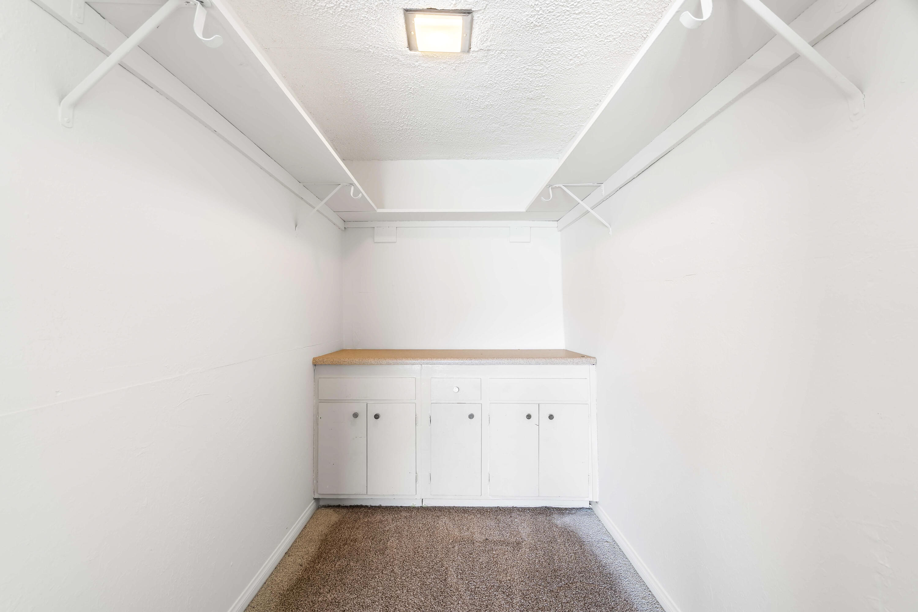 43831 Joshua Road Palm Desert, CA 92260 - Photo 37 of 42 a view of small space