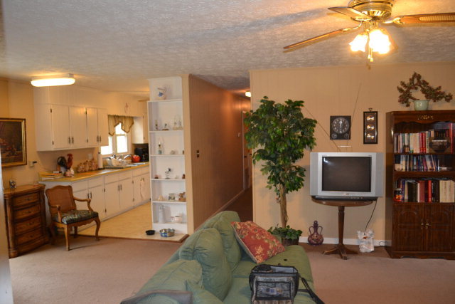 1949 Bonner Gilbert Road Macon, GA 31220 - Photo 7 of 15 a living room with furniture and a flat screen tv