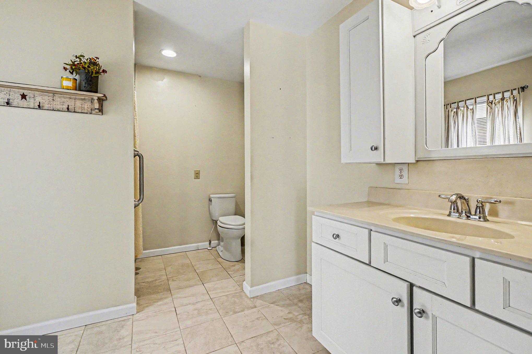 101 Lincoln Avenue Elkton, MD 21921 - Photo 27 of 71 Primary Bath features Ceramic Tile Flooring