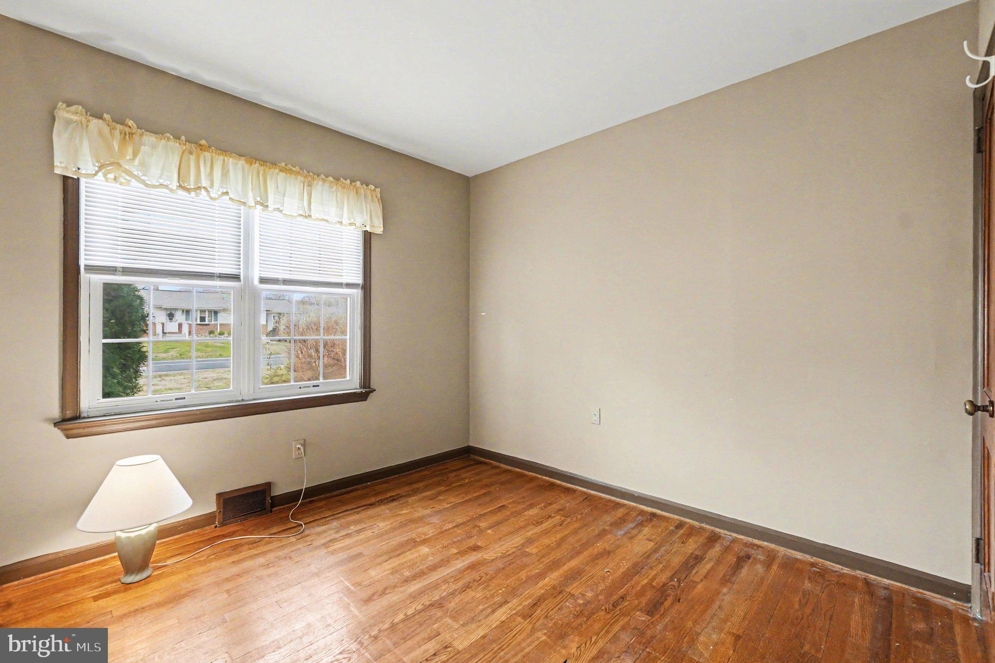 101 Lincoln Avenue Elkton, MD 21921 - Photo 29 of 71 Main Level Bedroom Two with Hardwoods