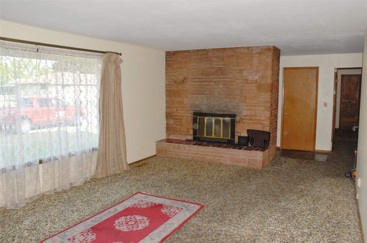 1415 North Laura Road Spokane, WA 99212 - Photo 2 of 16