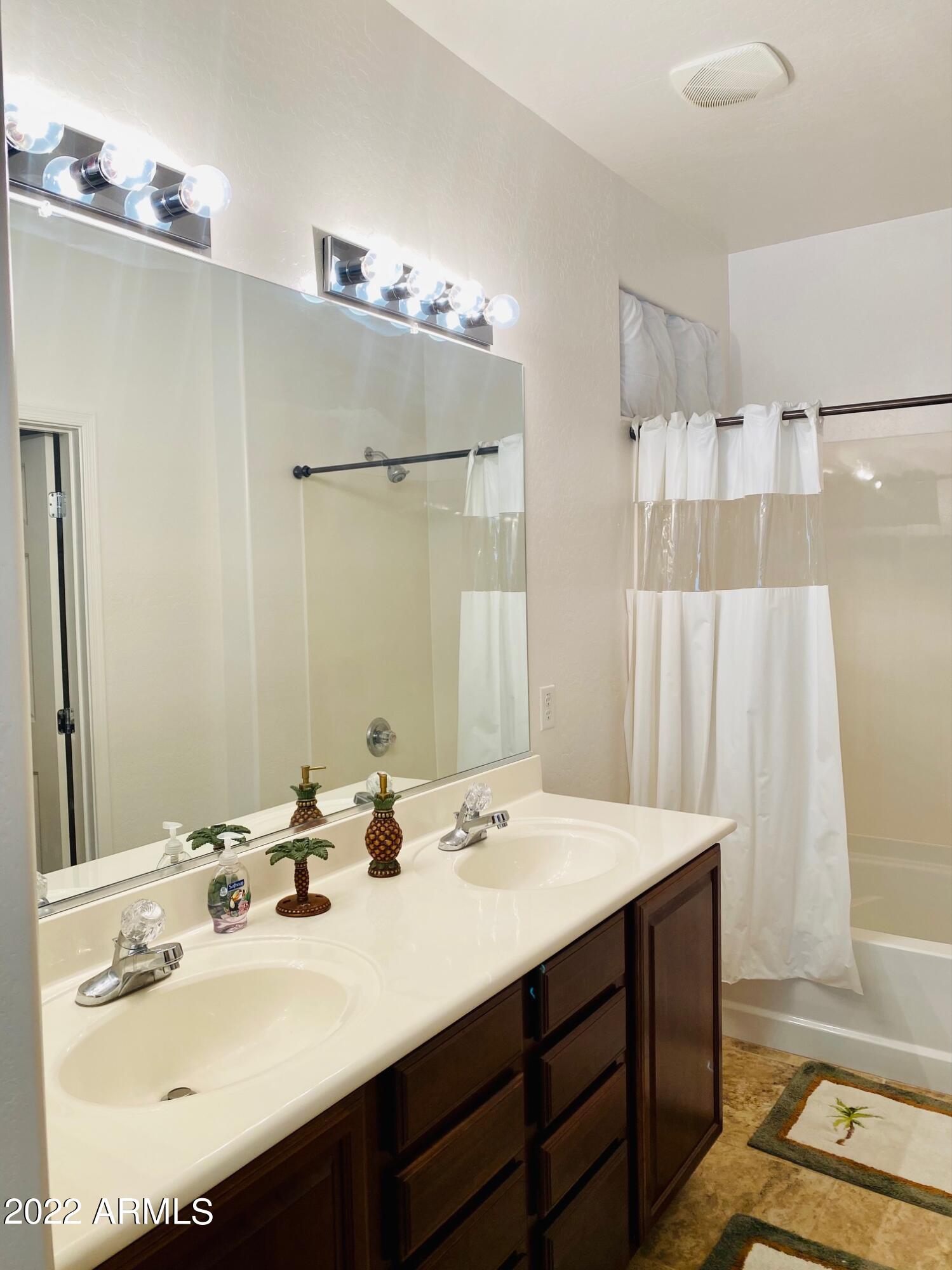 15357 West Charter Oak Road Surprise, AZ 85379 - Photo 21 of 26 IMG_7045