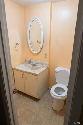 $380,000 | 3411 Brown Road, Brighton, IL 62012