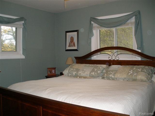 6759 Rickett Road Brighton, MI 48116 - Photo 12 of 13 Master bedroom