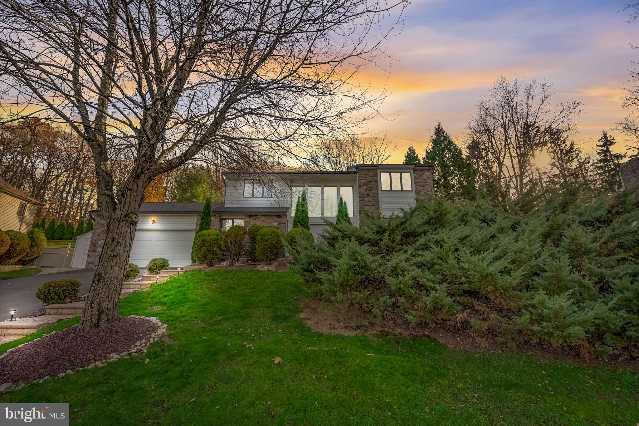 901 Spring View Drive Southampton, PA 18966 - Photo 1 of 36 Gallery Image 1