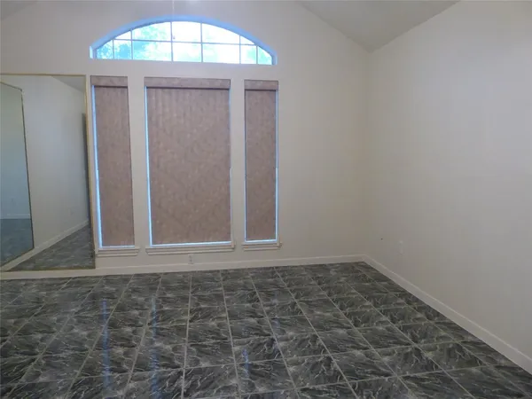 $2,150 | 3522 Sheldon Drive, Pearland, TX 77584