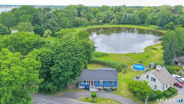 $399,000 | 699 Selbys Pond Road, Stratford, CT 06615