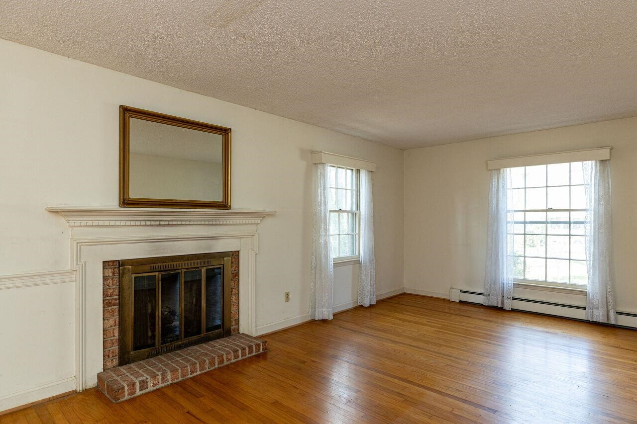 611 West Cornwall Road Cary, NC 27511 - Photo 9 of 30 Photo 9