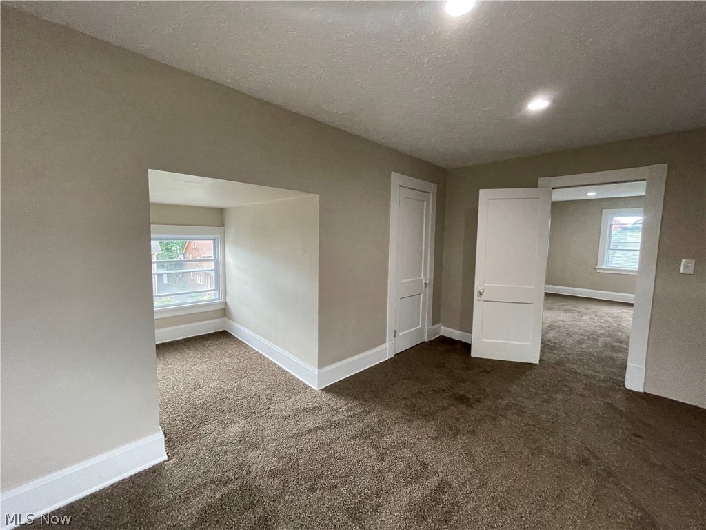 1843 Farmington Road Cleveland, OH 44112 - Photo 39 of 48