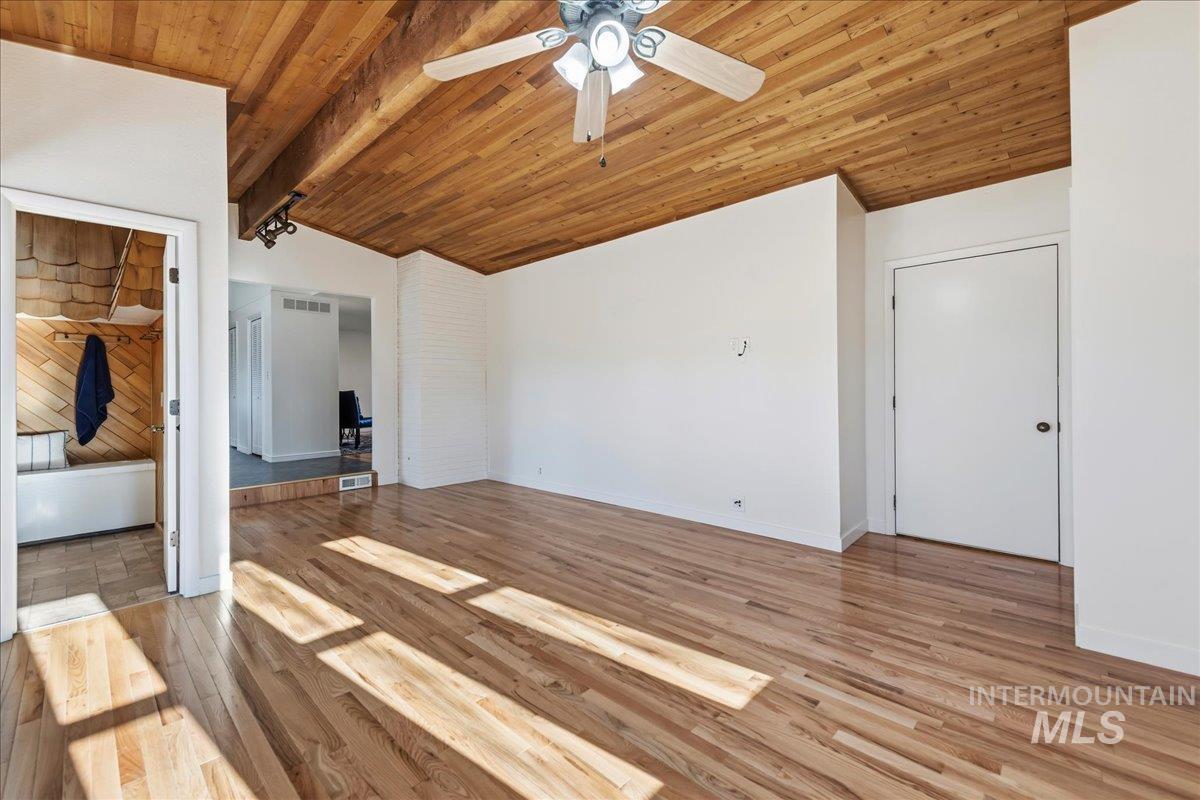 2617 North Alamo Road Boise, ID 83704 - Photo 11 of 33