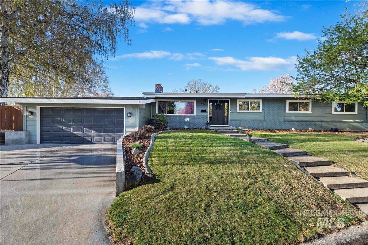 2617 North Alamo Road Boise, ID 83704 - Photo 2 of 33