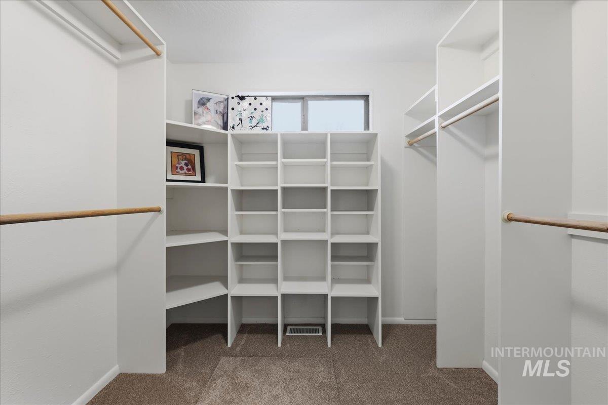 2617 North Alamo Road Boise, ID 83704 - Photo 22 of 33