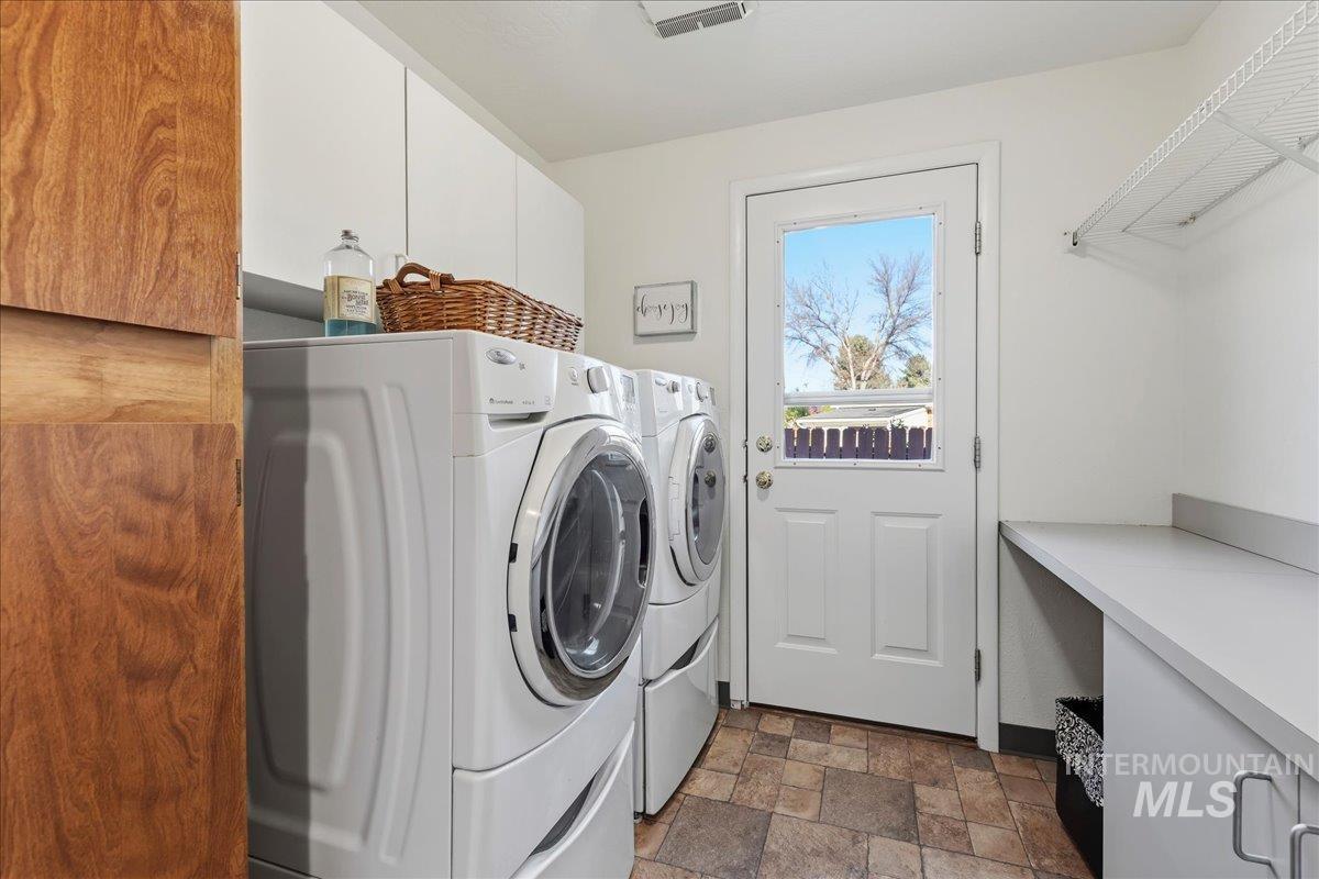 2617 North Alamo Road Boise, ID 83704 - Photo 28 of 33