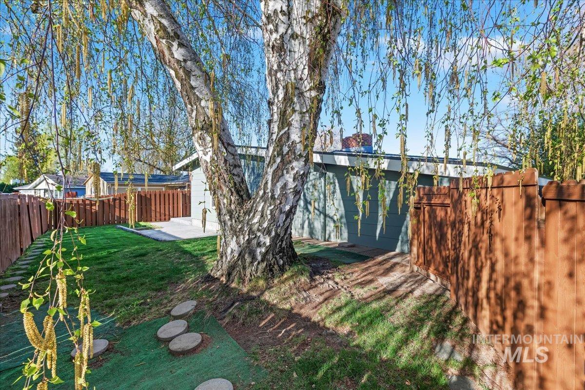 2617 North Alamo Road Boise, ID 83704 - Photo 32 of 33