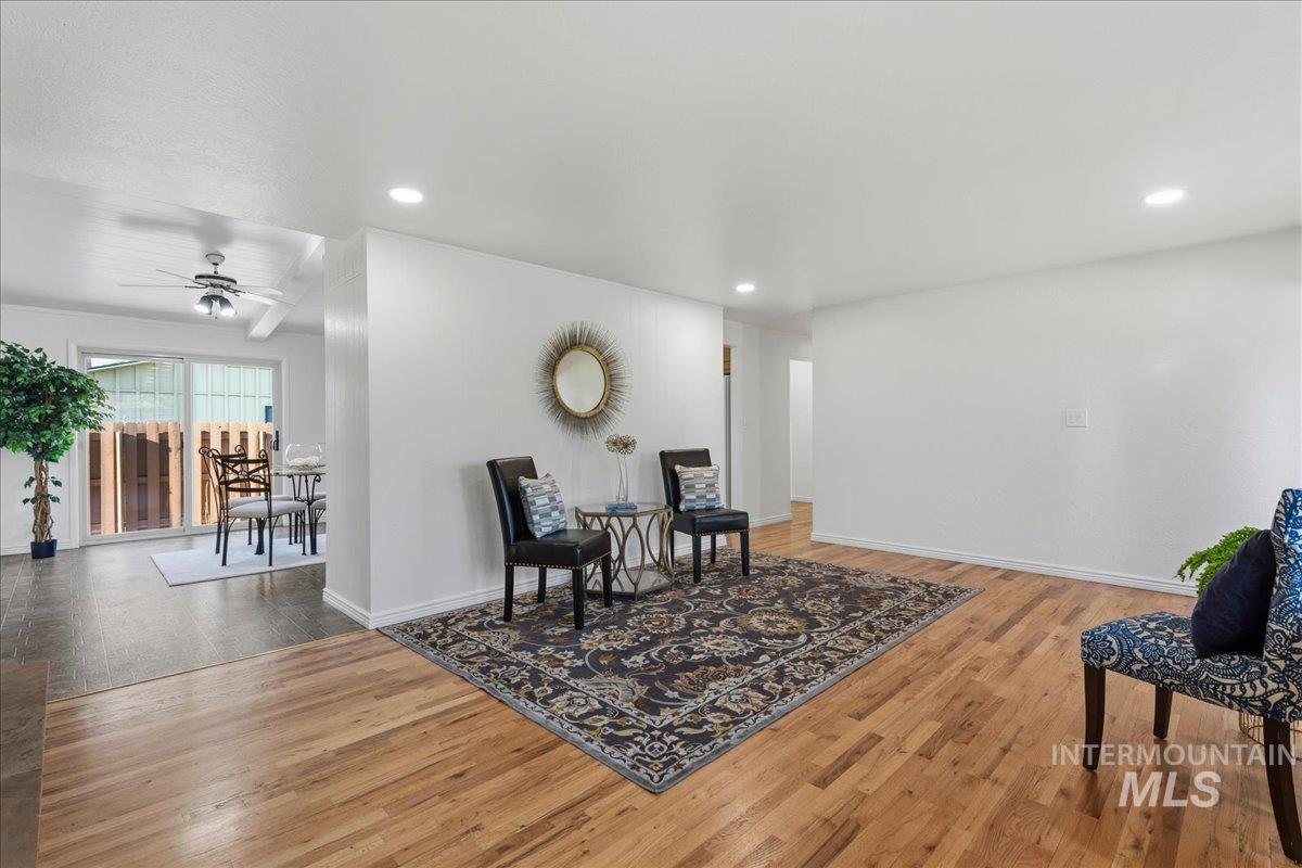 2617 North Alamo Road Boise, ID 83704 - Photo 7 of 33