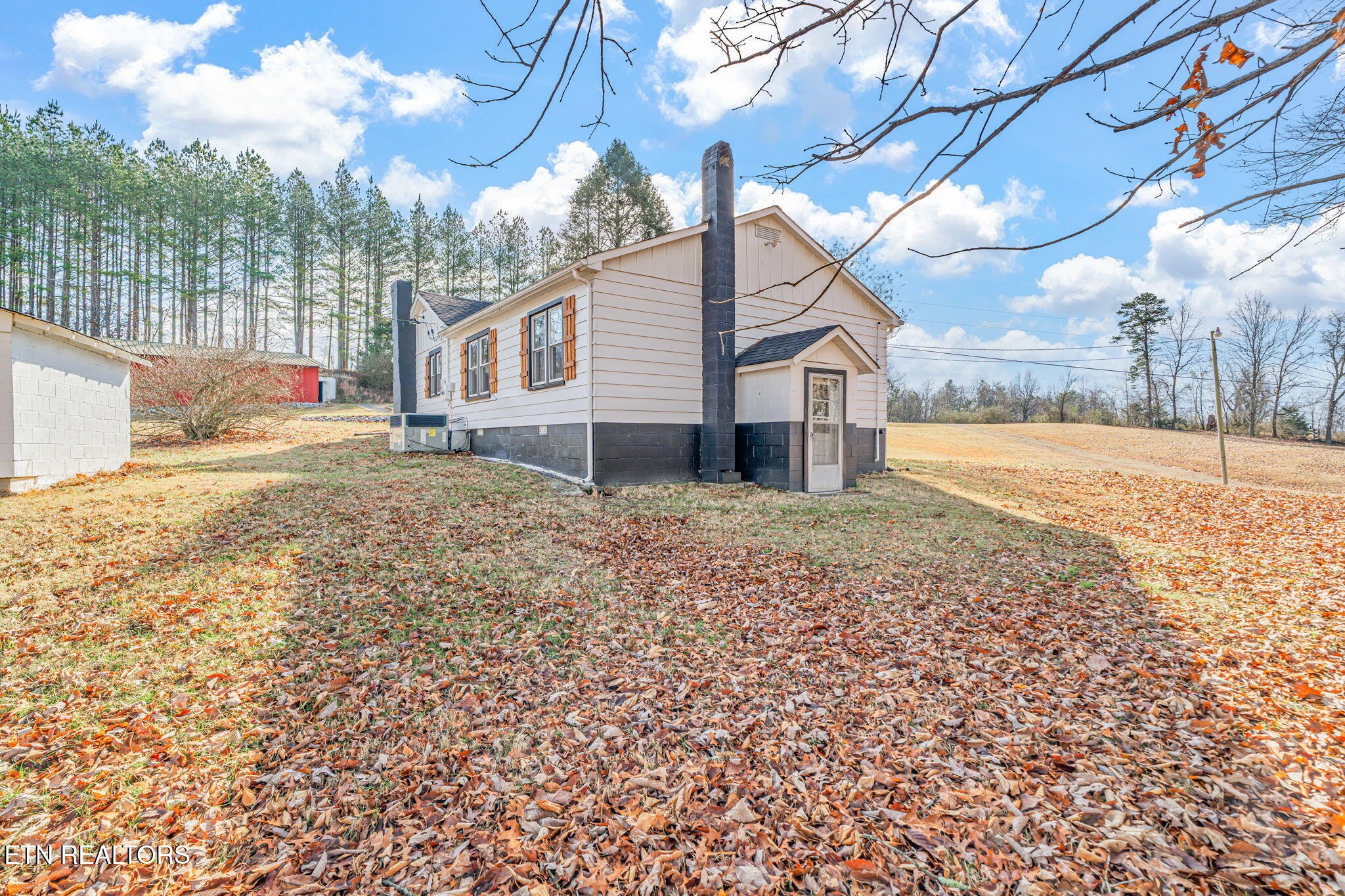 2457 Reed Road Ten Mile, TN 37880 - Photo 21 of 33 Gallery Image 21