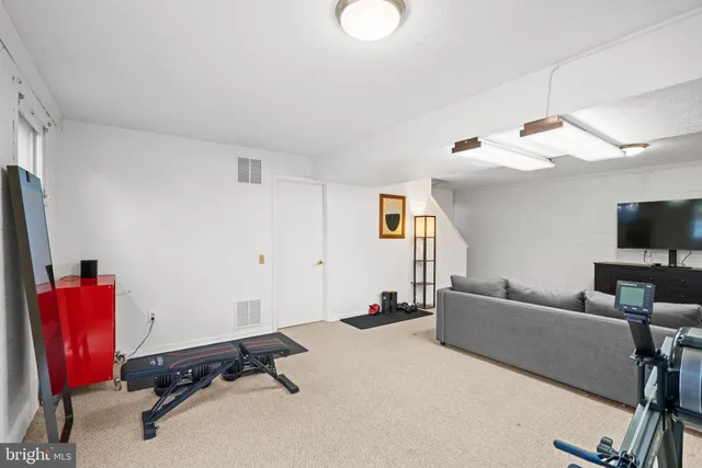 $685,000 | 17812 Vinyard Lane, Rockville, MD 20855