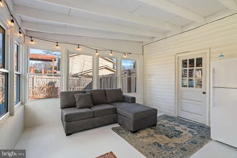 $685,000 | 17812 Vinyard Lane, Rockville, MD 20855