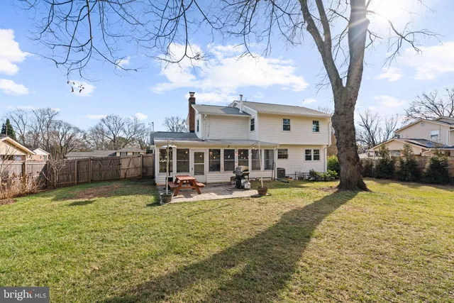 $685,000 | 17812 Vinyard Lane, Rockville, MD 20855