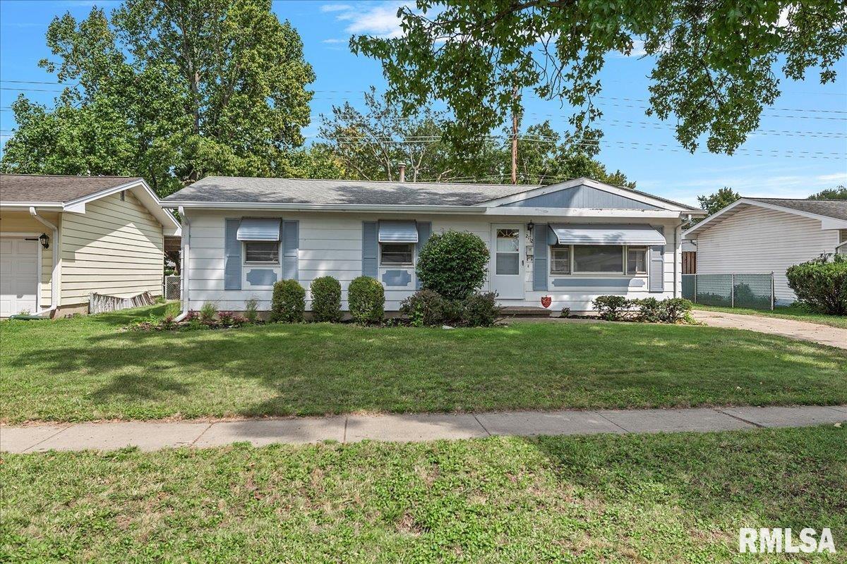 2112 Faringdon Road Springfield, IL 62702 - Photo 2 of 32