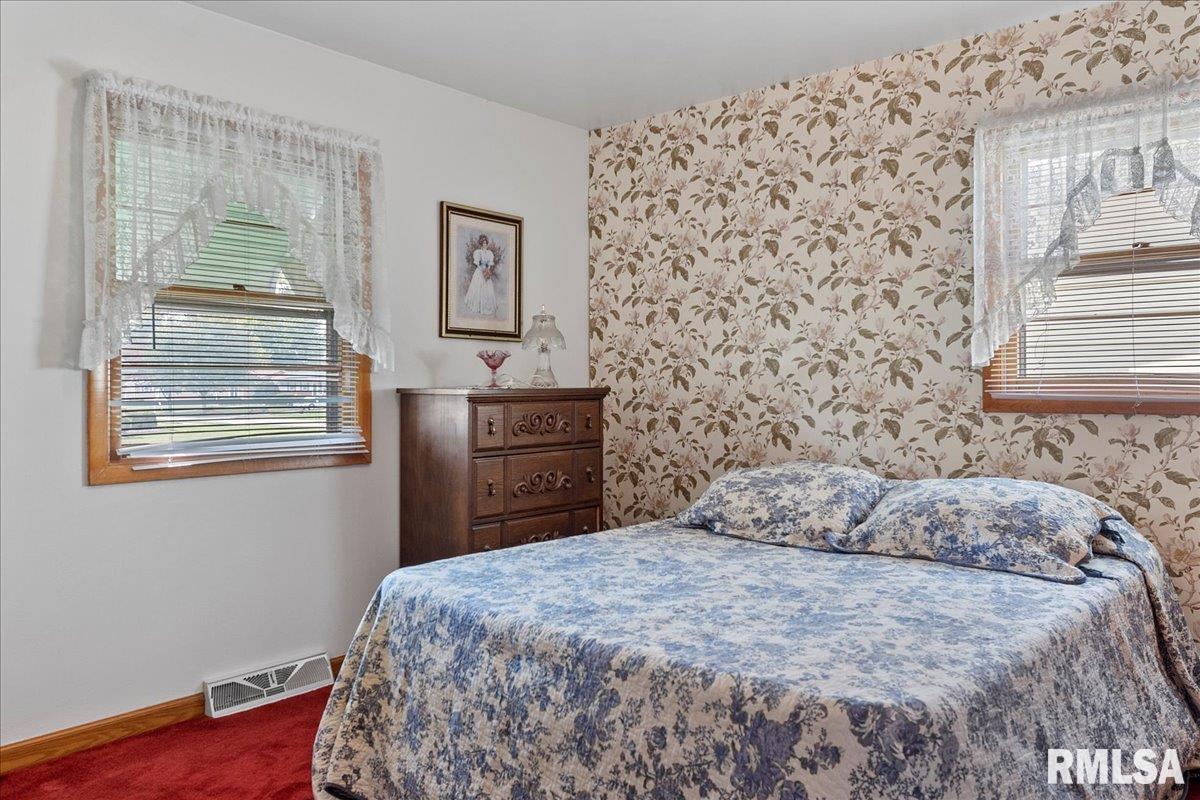 2112 Faringdon Road Springfield, IL 62702 - Photo 23 of 32