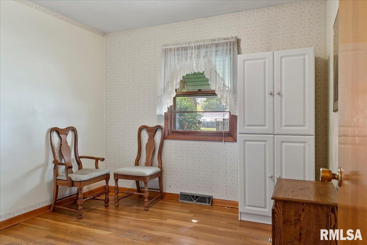 2112 Faringdon Road Springfield, IL 62702 - Photo 25 of 32