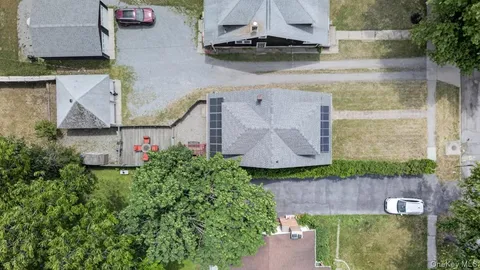 $380,000 | 10 South Grand Avenue, Poughkeepsie, NY 12603