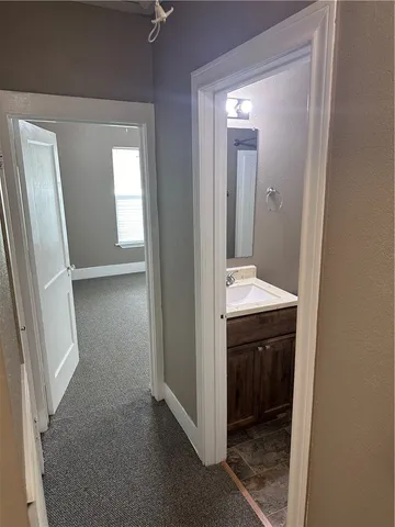 $1,550 | 305 West 31st Street, Bryan, TX 77803