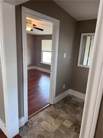 $1,550 | 305 West 31st Street, Bryan, TX 77803