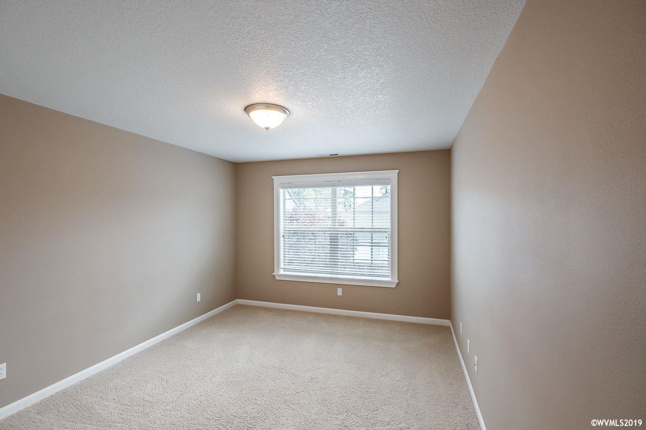 2676 Broadway Street Northwest Albany, OR 97321 - Photo 28 of 42
