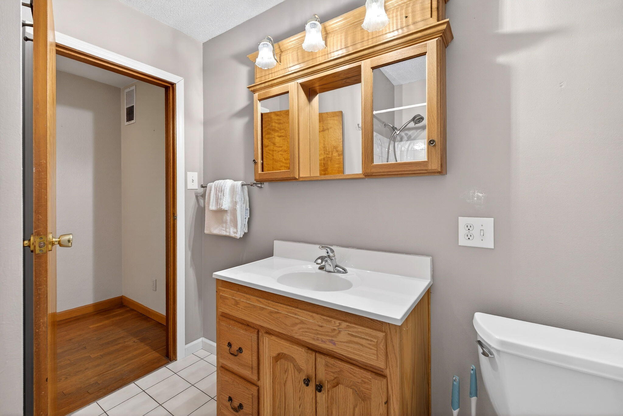 206 South Tecumseh Road Springfield, OH 45506 - Photo 16 of 41 Gallery Image 16