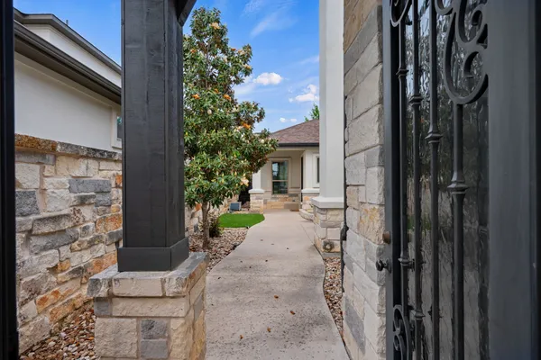$695,000 | 401 Skyflower Drive, Georgetown, TX 78628