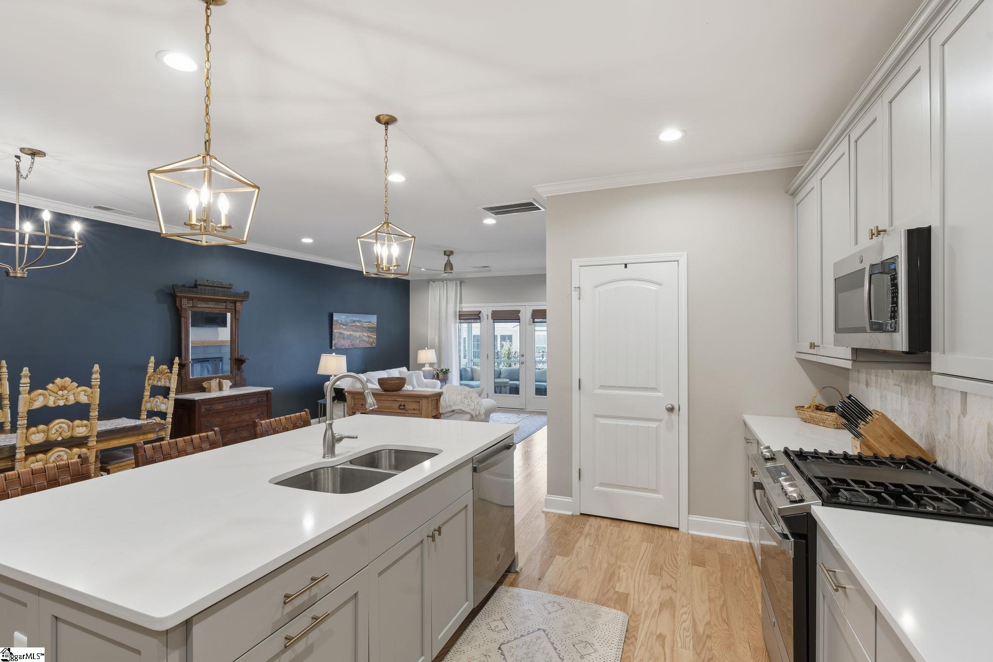 132 Green Heron Road Greenville, SC 29607 - Photo 9 of 32
