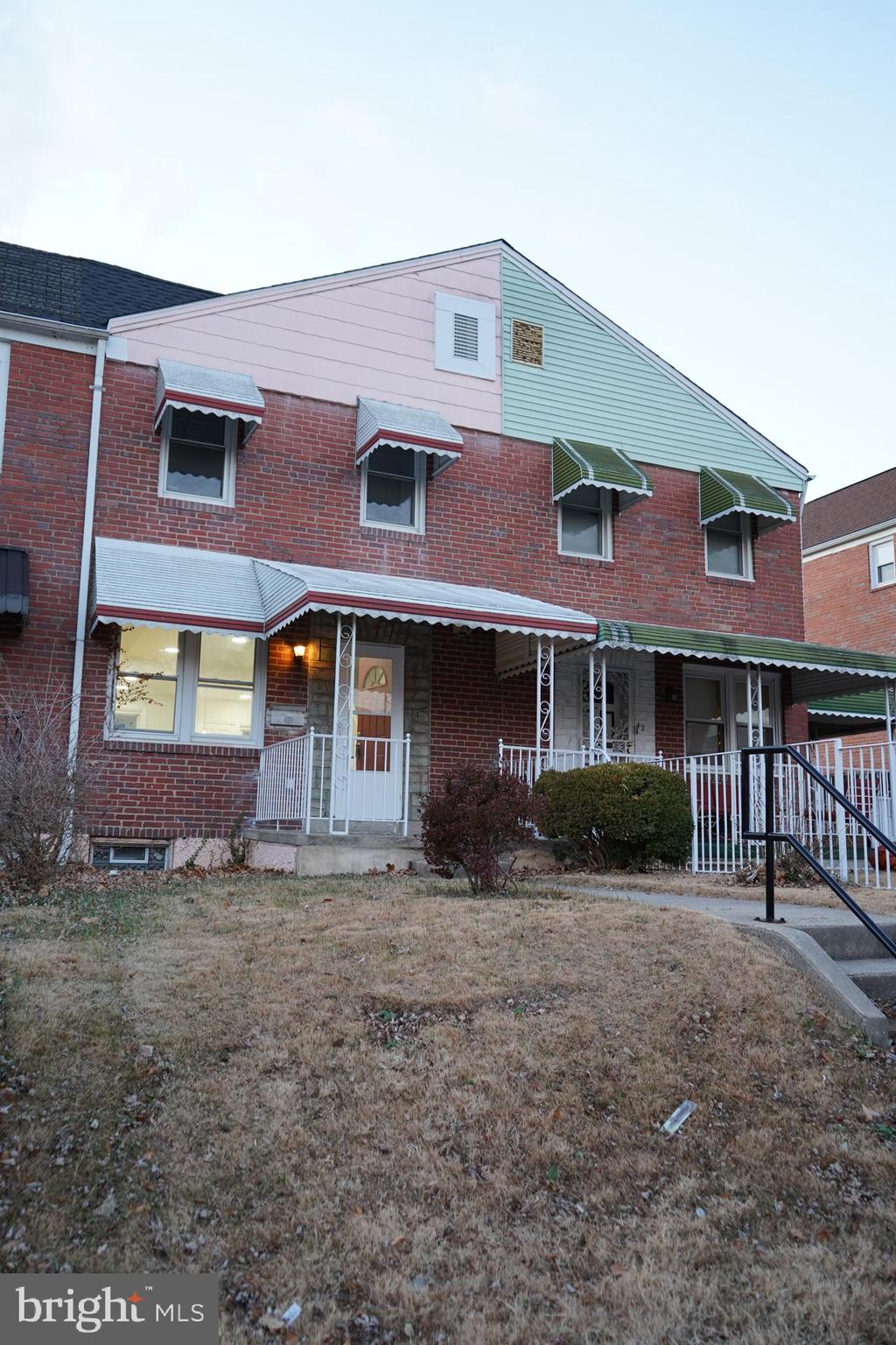 40 Upmanor Road Baltimore, MD 21229 - Photo 2 of 50 Front2